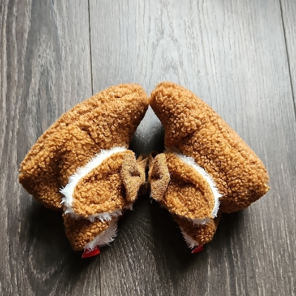 Cozy Brown Baby Booties with Bow - Picture 7 of 7
